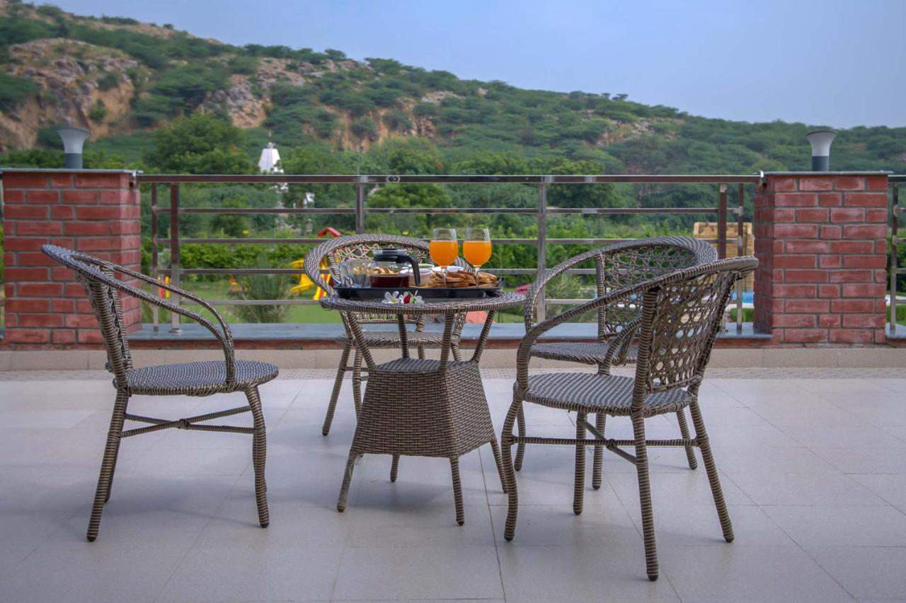Stayvista At Hillside Paradise Dhauj Dış mekan fotoğraf