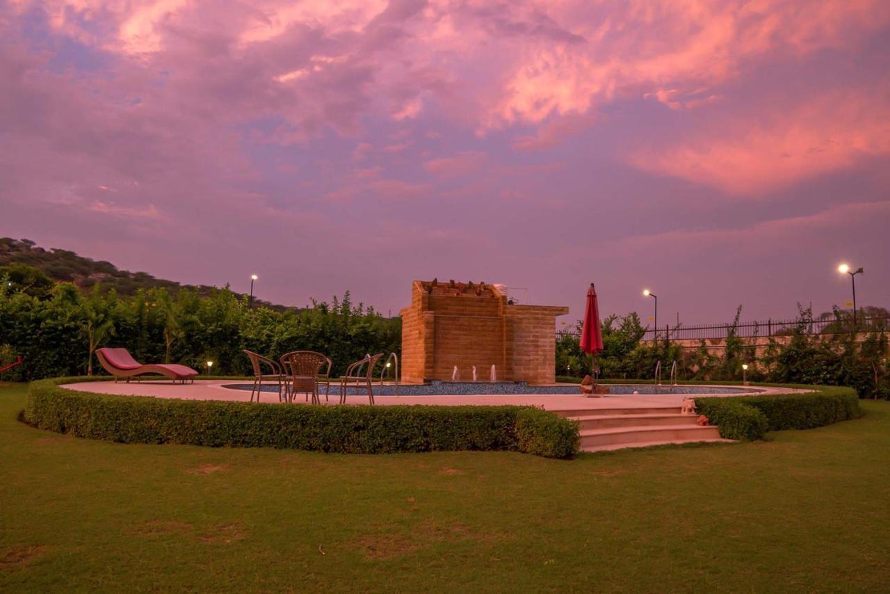 Stayvista At Hillside Paradise 4Bhk Lavish House In Delhi Dhauj Dış mekan fotoğraf